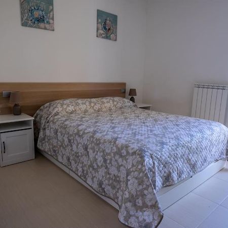 Alloggio Incantevole Con Piscina Numana Bagian luar foto